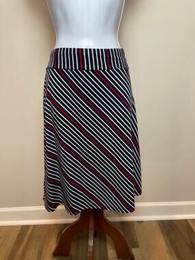 Dressbarn Jersey Knit Skirt L Navy Red White Diagonal Stripe NWT